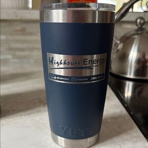 YETI Dark Blue Tumbler with Silver Accents 20 oz.